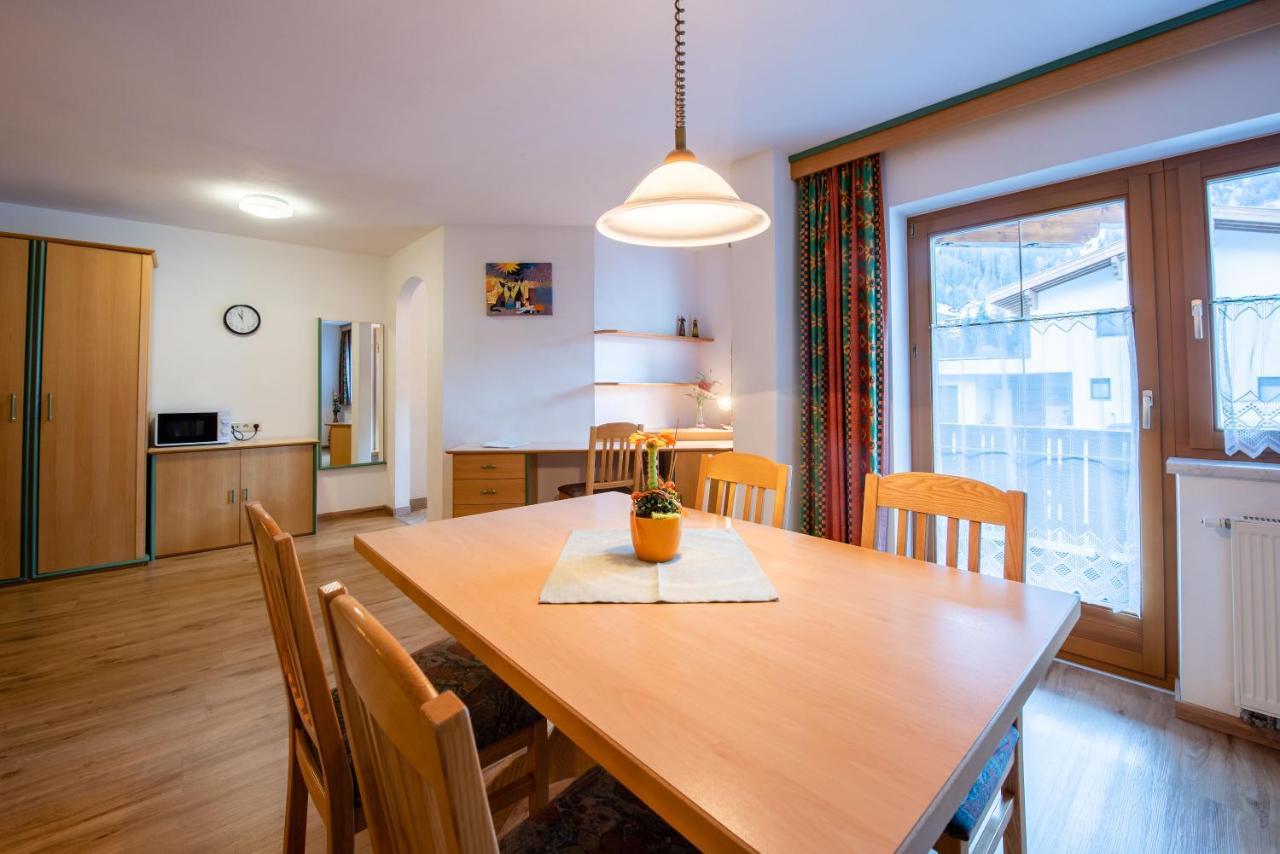 Apartment Bacher Wald im Pinzgau Eksteriør billede