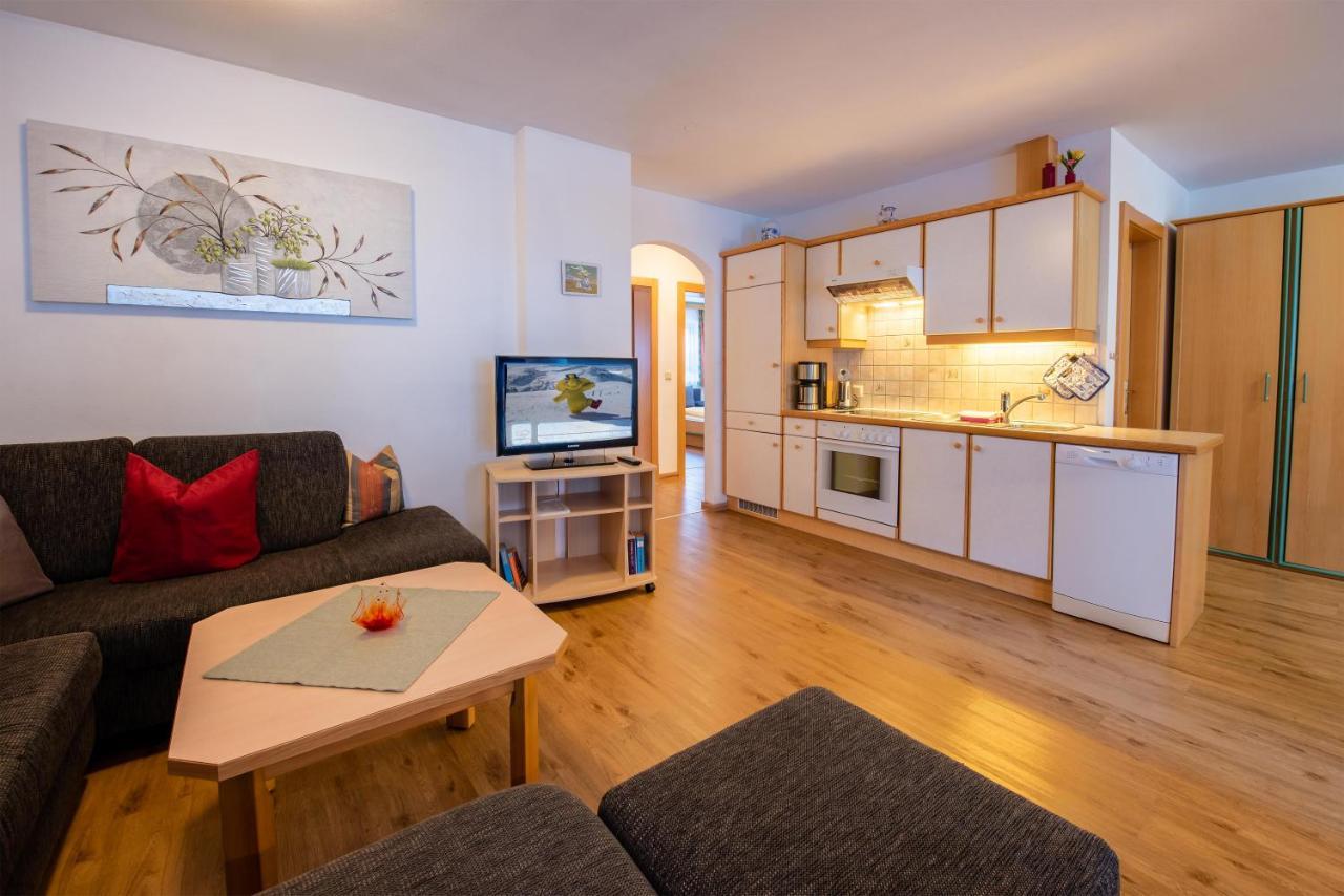 Apartment Bacher Wald im Pinzgau Eksteriør billede